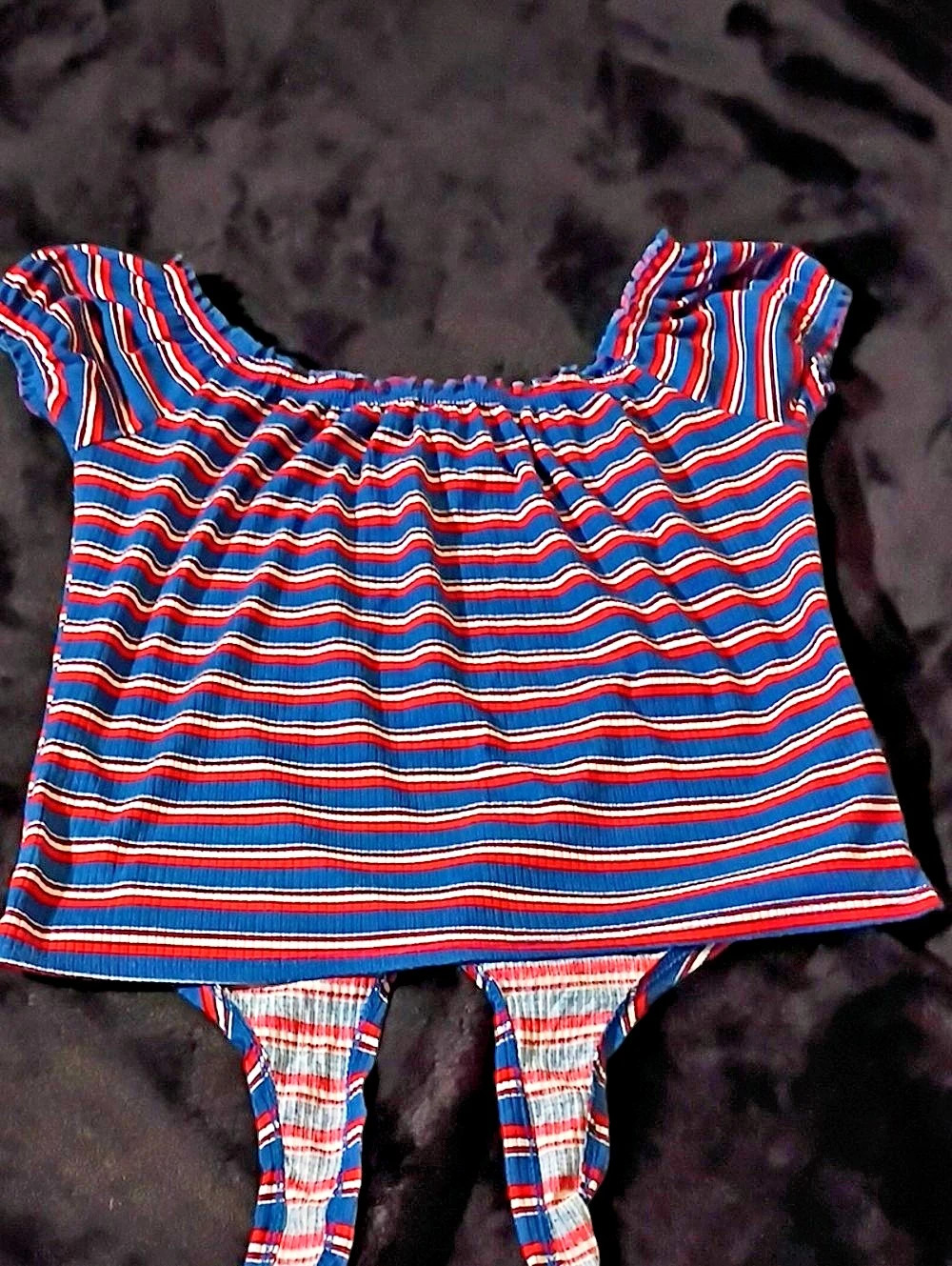 rue21 Striped Crop Top in Blue & Red Size XL Like New